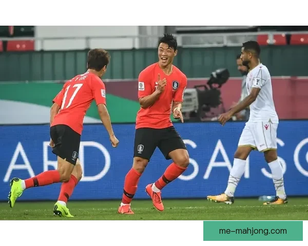 孙兴慜在2026年3月世预赛中打入关键远射助韩国队突破晋级瓶颈